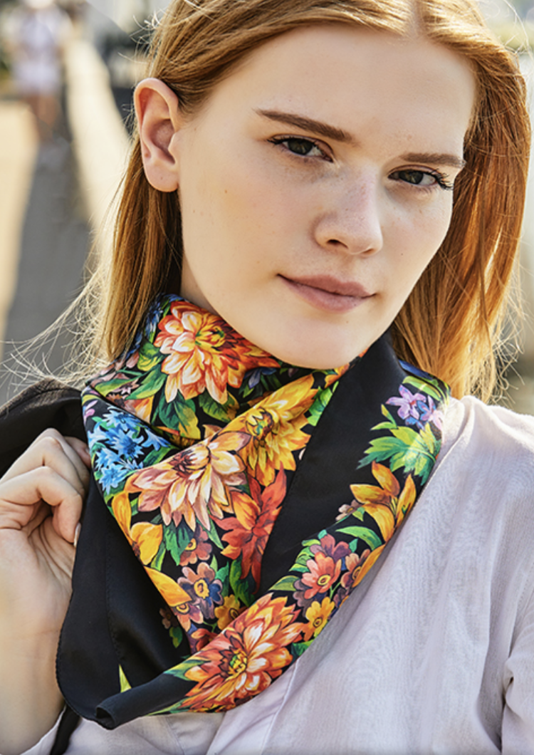 11 Foulard "Planète des Fleurs" Pavlovoposad 100% soie